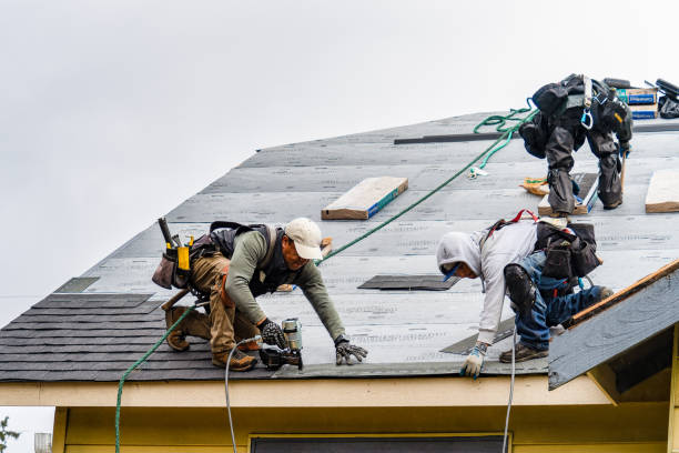 Professional Gutter Installation technician working in Woodlawn, MD